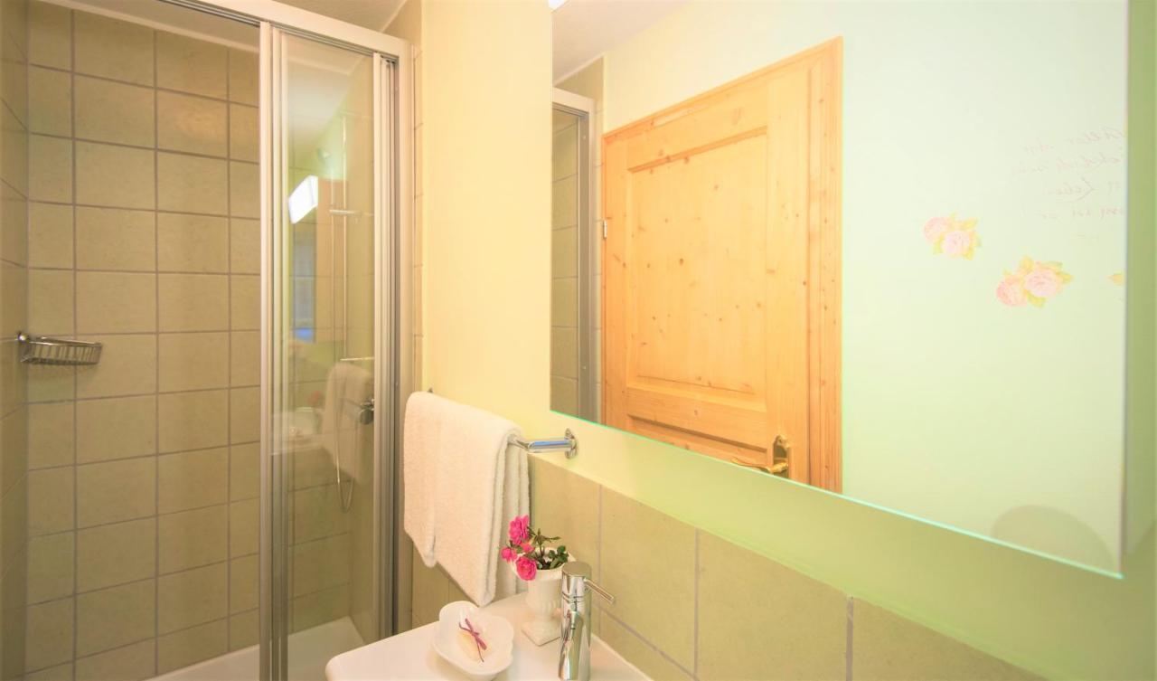 Hannas Alpengruss Apartment - Zimmer Ζέεφελντ Εξωτερικό φωτογραφία